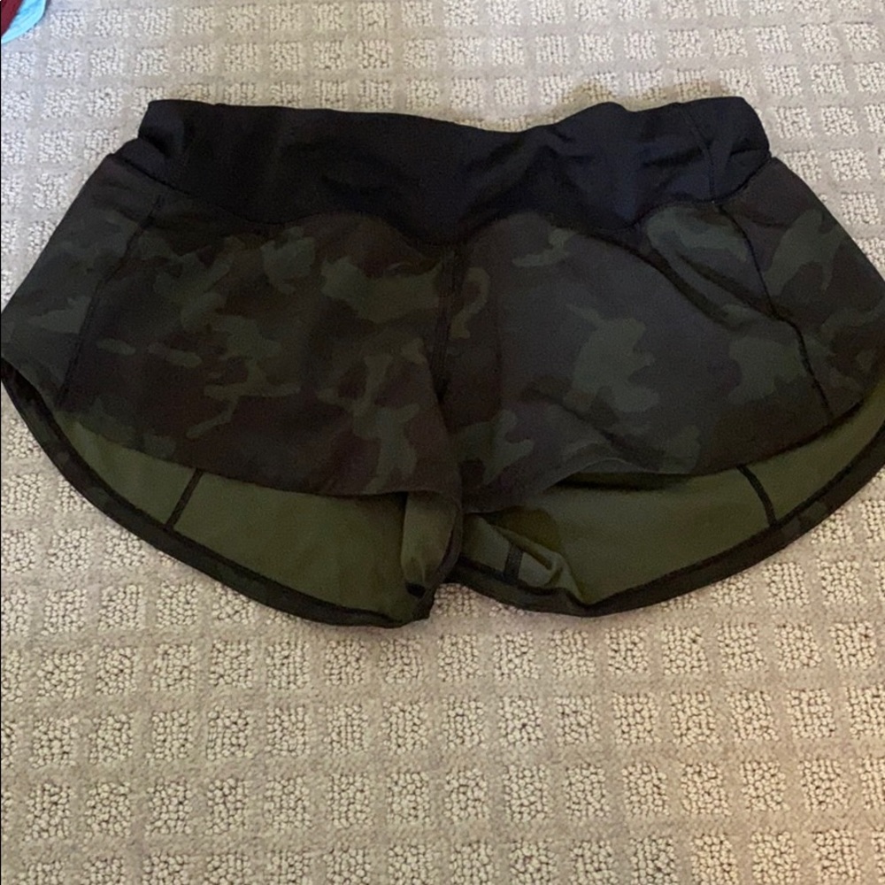 Camo Lululemon Speed Short